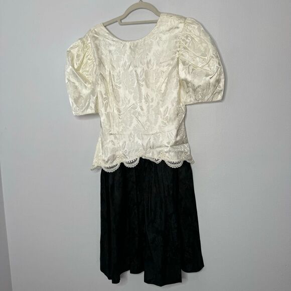 Vintage dress in black and white - Picture 1 of 7